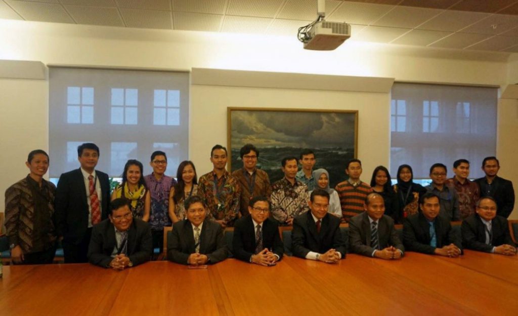 Foto bersama Pemerintah RI dengan perwakilan dari PPI Lund-Malmo